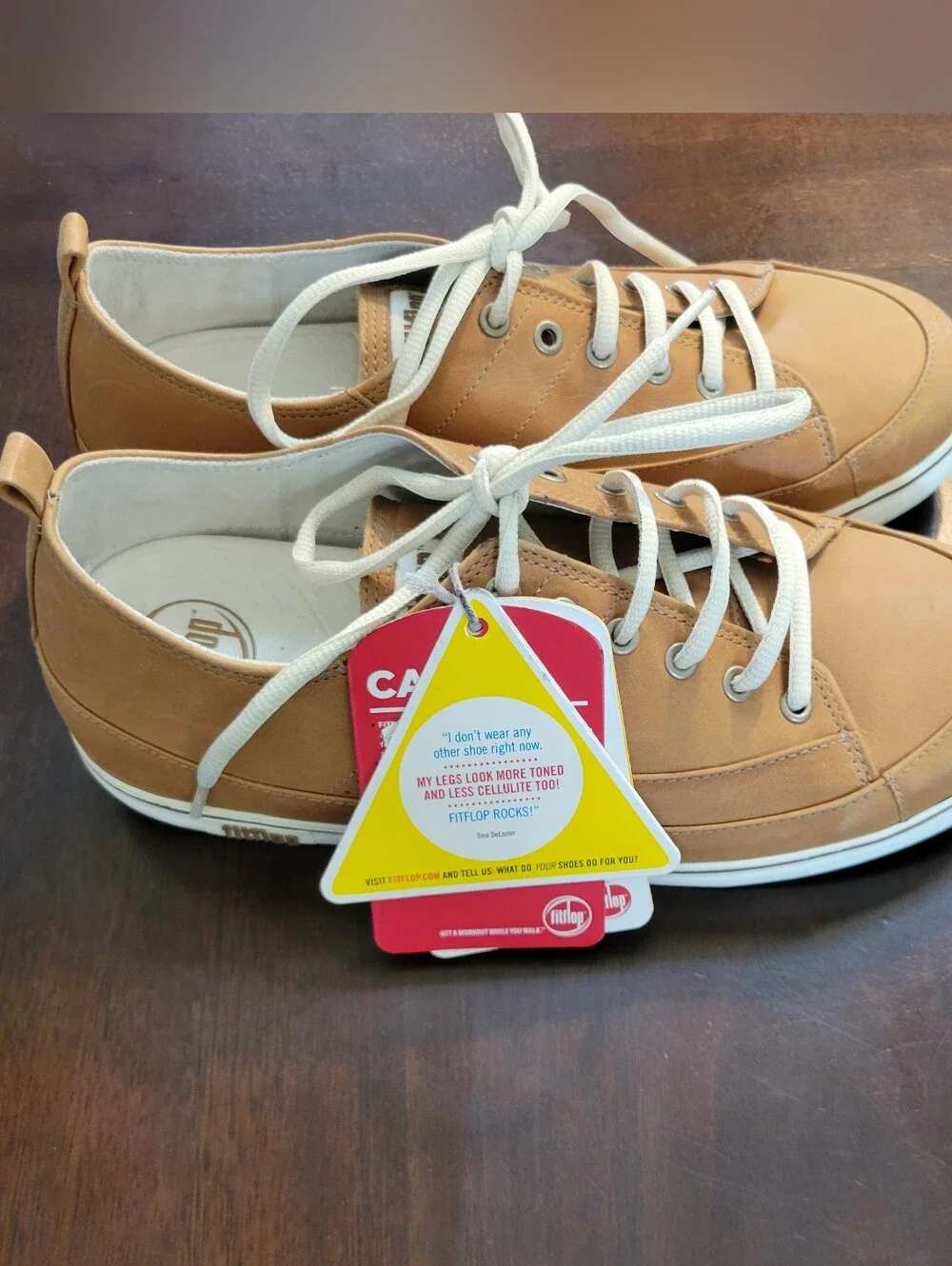 Fit Flop NWT Casual Tan Women's Lace-Up Sneakers W Great Support Ladies Size 9